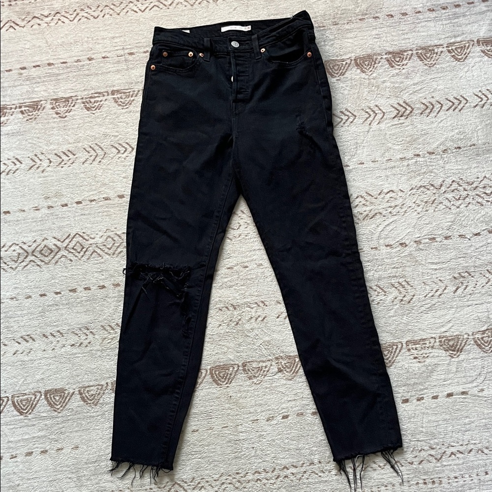 Levi's Black Ankle Distressed Jeans